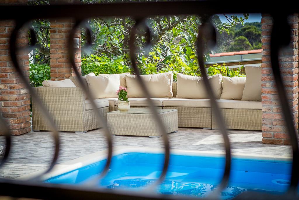Juric Apartments-Rab Palit Luaran gambar